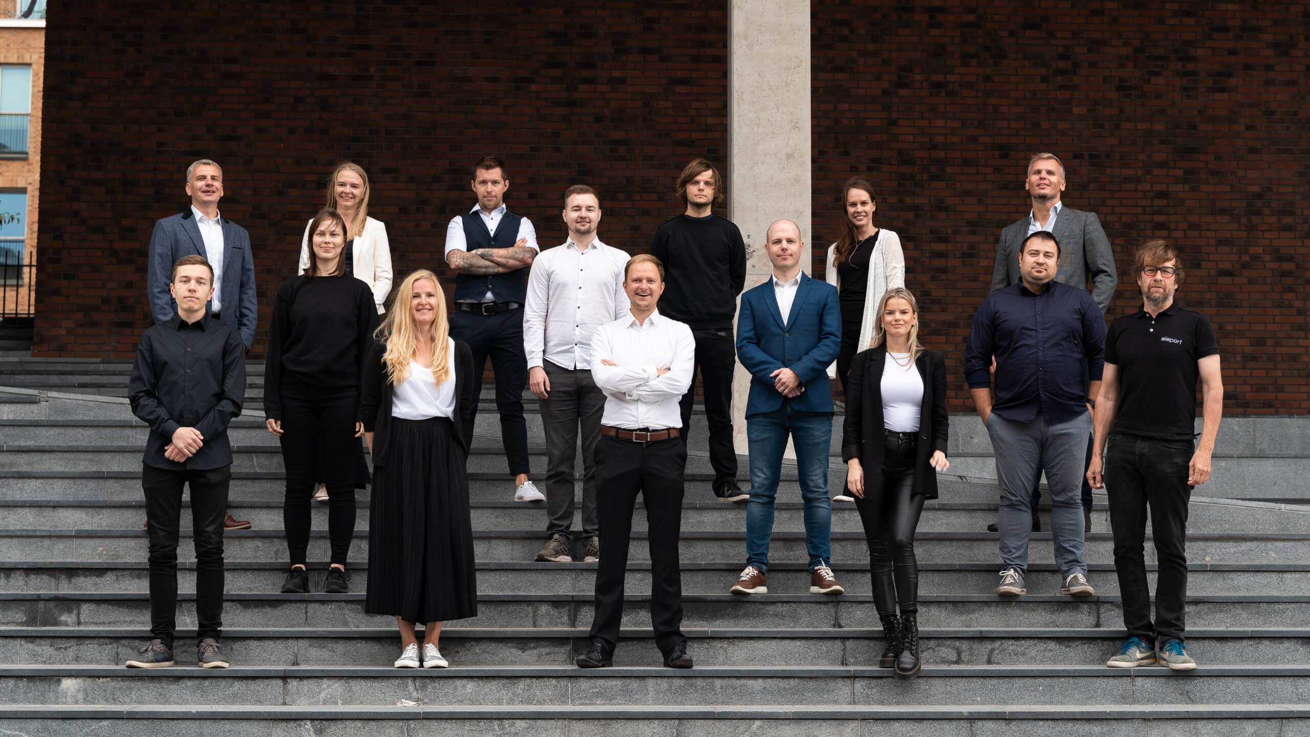 Eleport meeskonna fotosessioon Noblessneri kvartalis Tallinnas