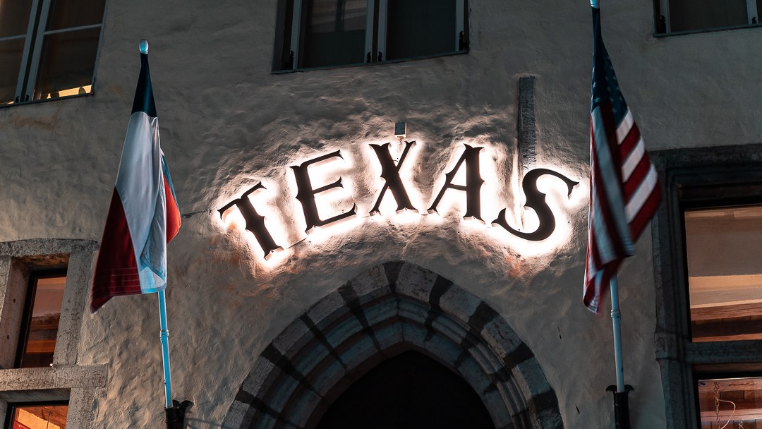 Restorani brändifoto vanalinnas: Texas restoran